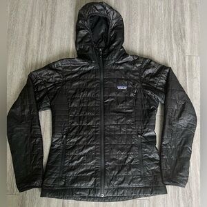 Patagonia Nano Puff Hooded Jacket Womens Puffer Coat Black Médium